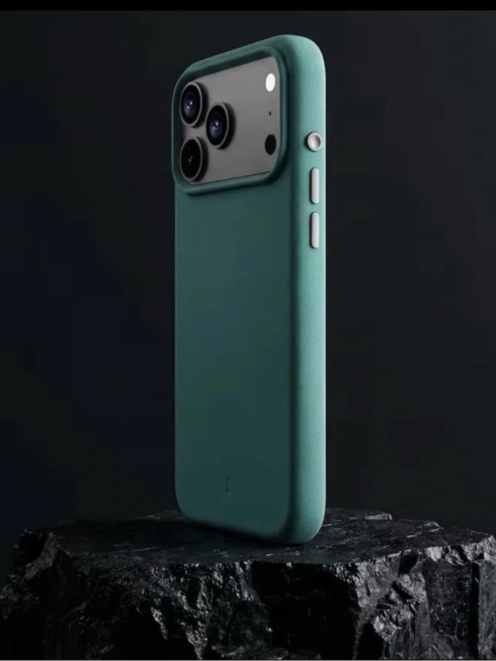 TineeOwl DuneX iPhone 17 Pro Case MagSafe Slim Textured TPU Green in Denial